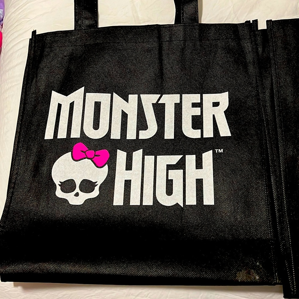 Monster High tote bag